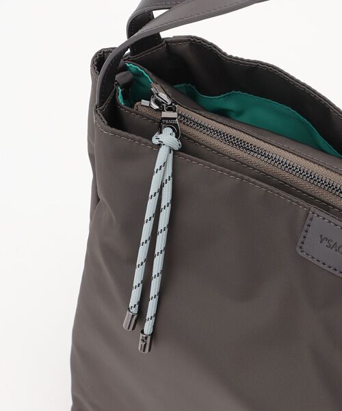 Y'SACCS / イザック トートバッグ | 【大人のおしゃれ手帖11月号掲載】市川実和子×Y'SACCS　ナイロンすっきりトート | 詳細15