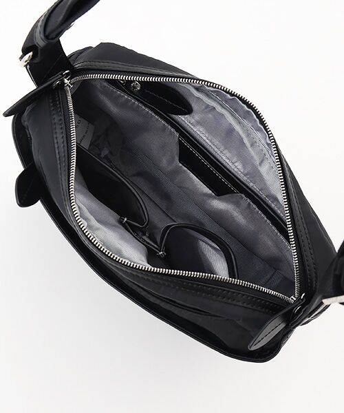 Y'SACCS / イザック ショルダーバッグ | シルキーリュクスショルダーバッグ | 詳細5