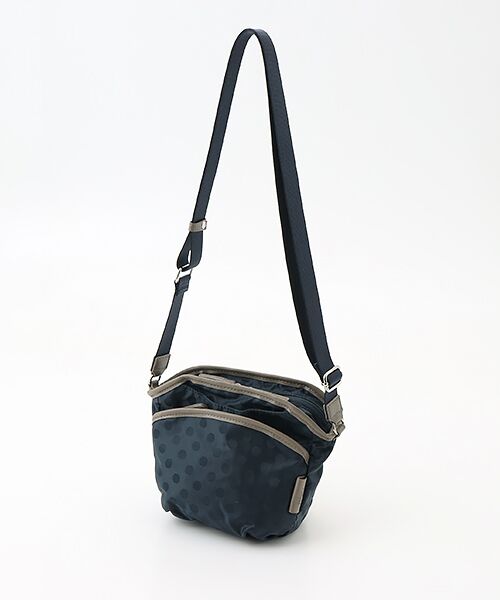 Y'SACCS / イザック ショルダーバッグ | はっ水ドットジャガードポシェット（ネイビー）