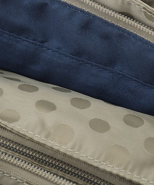 Y'SACCS / イザック トートバッグ | はっ水ドットジャガードポーチ付きトートバッグ | 詳細1