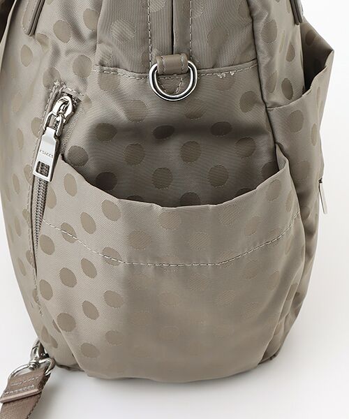 Y'SACCS / イザック リュック・バックパック | はっ水ドットジャガードポーチ付きリュックサック | 詳細6
