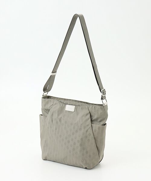 Y'SACCS / イザック ショルダーバッグ | はっ水ドットジャカードショルダーバッグ（グレージュ）