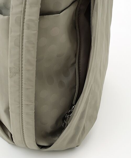 Y'SACCS / イザック リュック・バックパック | はっ水ドットジャカード2WAYリュックサック | 詳細6