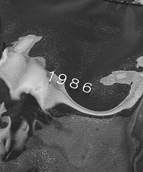 Y'SACCS / イザック ショルダーバッグ | PVCメタリックショルダーバッグ | 詳細7