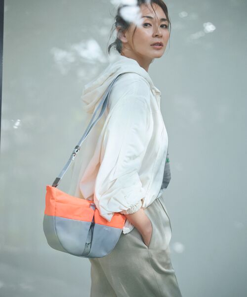 Y'SACCS / イザック ショルダーバッグ | Y’SACCS×SHIHO　COLONE(コロン）コンビカラーショルダーバッグ | 詳細3