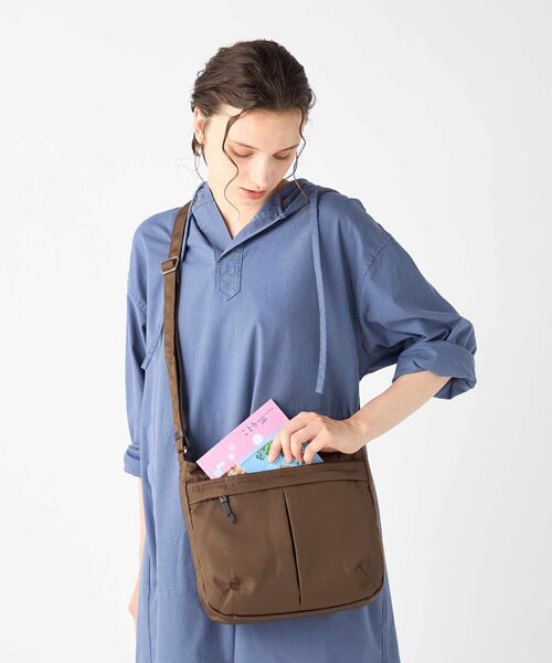 Y'SACCS / イザック ショルダーバッグ | 【ことりっぷコラボ】 trip＆dailyショルダー | 詳細13
