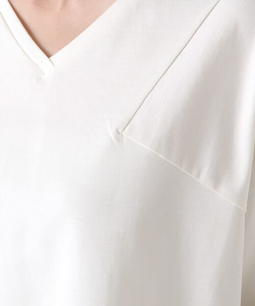 yueni / ユエニ Tシャツ | ｛洗える｝ペルーコットン VネックTシャツ | 詳細1